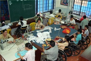 Sử dụng lao động là người khuyết tật, cần lưu ý điều gì?