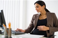 Luật sư tư vấn: nghỉ việc có được hưởng chế độ thai sản không?