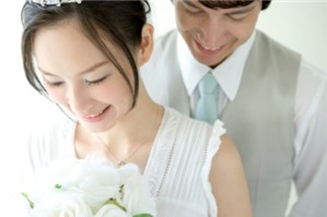 Thủ tục đăng ký kết hôn trong nước và nước ngoài mới nhất